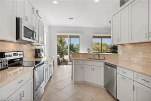 10251 Glastonbury Cir, Fort Myers, FL 33913 - Photo 3