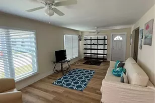 2112 Lxora Ct E, Naples, FL 34110 - Photo 3
