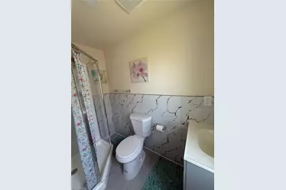 2112 Lxora Ct E, Naples, FL 34110 - Photo 11