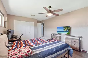 128 SE 45th St, Cape Coral, FL 33904 - Photo 23