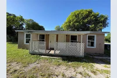 2247 Henderson Ave, Fort Myers, FL 33916 - Photo 1
