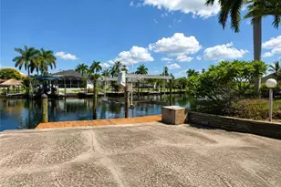 1709 SE 44th St, Cape Coral, FL 33904 - Photo 29