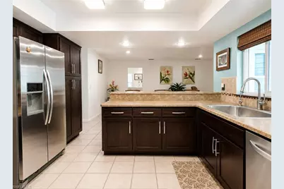 1709 SE 44th St, Cape Coral, FL 33904 - Photo 9