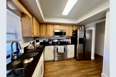 231 SW 33rd St, Cape Coral, FL 33914 - Photo 5
