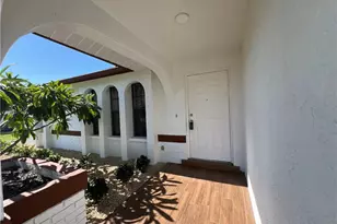 231 SW 33rd St, Cape Coral, FL 33914 - Photo 3