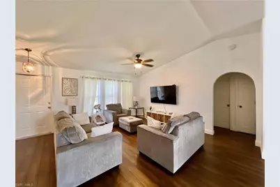 231 SW 33rd St, Cape Coral, FL 33914 - Photo 11