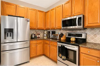 10471 Winged Elm Ln, Fort Myers, FL 33913 - Photo 13