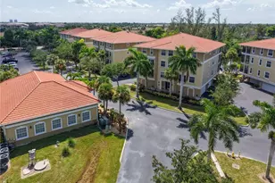 10041 Lake Cove Dr, Fort Myers, FL 33908 - Photo 29
