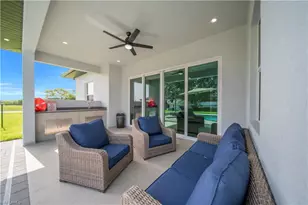 329 NE 6th St, Cape Coral, FL 33909 - Photo 35