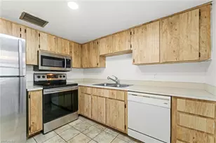 6142 Whiskey Creek Dr, Fort Myers, FL 33919 - Photo 3