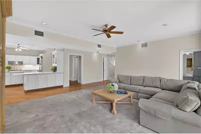 23 Winewood Ct, Fort Myers, FL 33919 - Photo 9