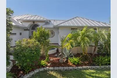 2126 SW 47th St, Cape Coral, FL 33914 - Photo 3