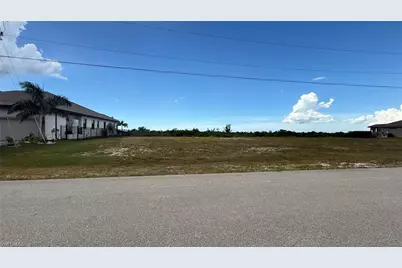 3338 NW 47th Ave, Cape Coral, FL 33993 - Photo 11