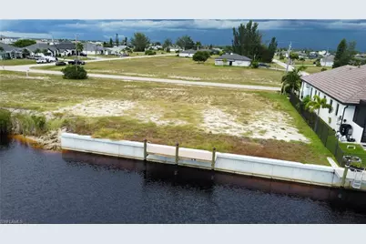 3338 NW 47th Ave, Cape Coral, FL 33993 - Photo 7
