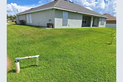 1923 Villia St, Lehigh Acres, FL 33972 - Photo 7
