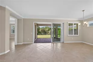 8051 Venetian Pointe Dr, Fort Myers, FL 33908 - Photo 33