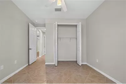 8051 Venetian Pointe Dr, Fort Myers, FL 33908 - Photo 11