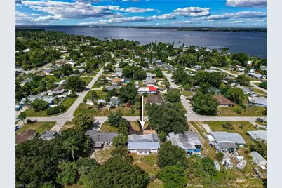 367 Rosemont Dr, Fort Myers, FL 33916 - Photo 29