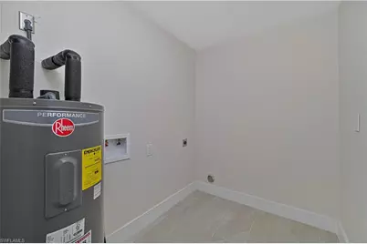 367 Rosemont Dr, Fort Myers, FL 33916 - Photo 25