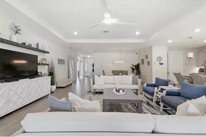 219 El Dorado Blvd S, Cape Coral, FL 33991 - Photo 13