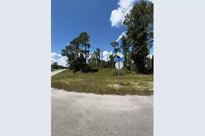 1058 Manta Ave S, Lehigh Acres, FL 33974 - Photo 3
