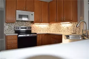3741 Ashley Ct, Naples, FL 34116 - Photo 27