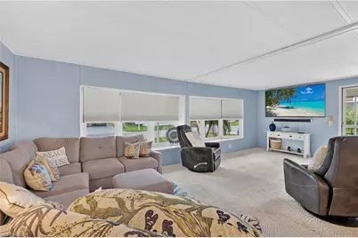 633 Forest Palm Ct, North Fort Myers, FL 33917 - Photo 9