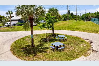 6037 Birnam Wood Ln, Fort Myers, FL 33908 - Photo 27