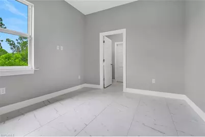 575 Summit Ave S, Lehigh Acres, FL 33974 - Photo 15