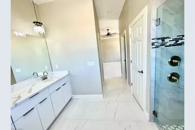 575 Summit Ave S, Lehigh Acres, FL 33974 - Photo 23