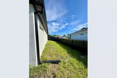 2507 39th St SW, Lehigh Acres, FL 33976 - Photo 41