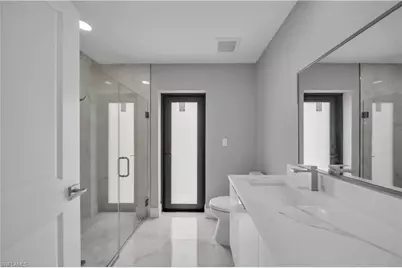 2507 39th St SW, Lehigh Acres, FL 33976 - Photo 23