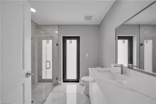 2507 39th St SW, Lehigh Acres, FL 33976 - Photo 23