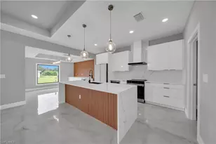 2507 39th St SW, Lehigh Acres, FL 33976 - Photo 7