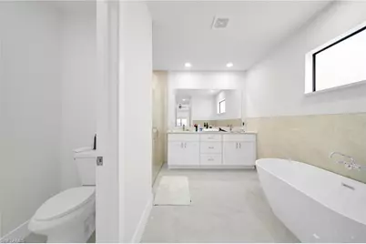 104 SW 34th Pl, Cape Coral, FL 33991 - Photo 15