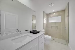 104 SW 34th Pl, Cape Coral, FL 33991 - Photo 23