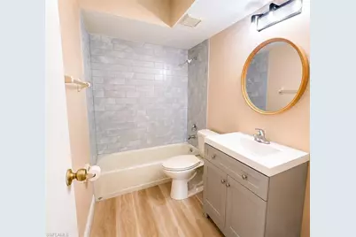 804 NE 7th Pl, Cape Coral, FL 33909 - Photo 19