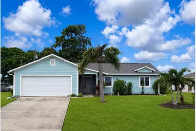 804 NE 7th Pl, Cape Coral, FL 33909 - Photo 1