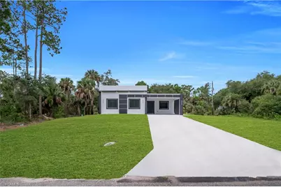 3304 E 15th St, Lehigh Acres, FL 33972 - Photo 3