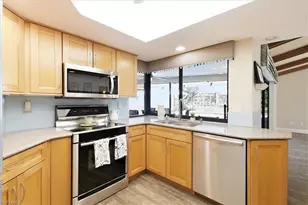 1812 Coral Cir, North Fort Myers, FL 33903 - Photo 9