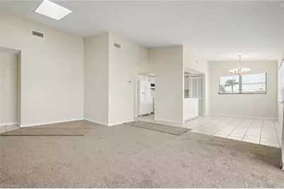 4528 SE 5th Pl #8, Cape Coral, FL 33904 - Photo 5