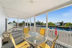 2705 Patterson Ct, Saint James City, FL 33956 - Photo 3