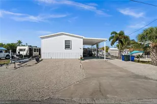 2705 Patterson Ct, Saint James City, FL 33956 - Photo 35