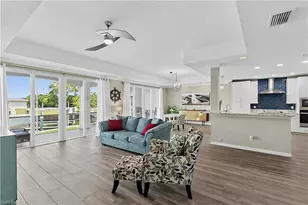 103 SW 39th St, Cape Coral, FL 33914 - Photo 9