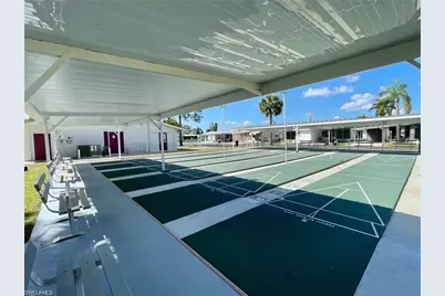 865 Moonlight Dr, North Fort Myers, FL 33917 - Photo 23
