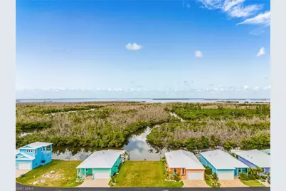 2950 Trawler Ln, Saint James City, FL 33956 - Photo 9