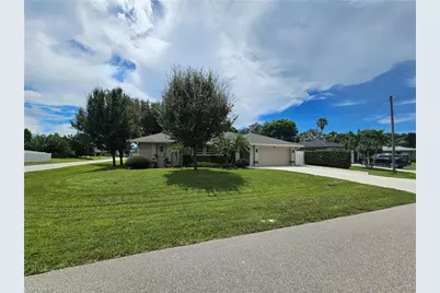 1218 SE 18th St, Cape Coral, FL 33990 - Photo 3
