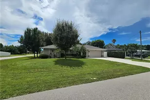 1218 SE 18th St, Cape Coral, FL 33990 - Photo 3