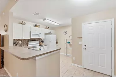 4259 Bellasol Cir #2013, Fort Myers, FL 33916 - Photo 9