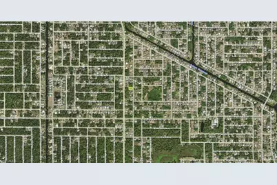 2435 Tamarind St, Port Charlotte, FL 33948 - Photo 3